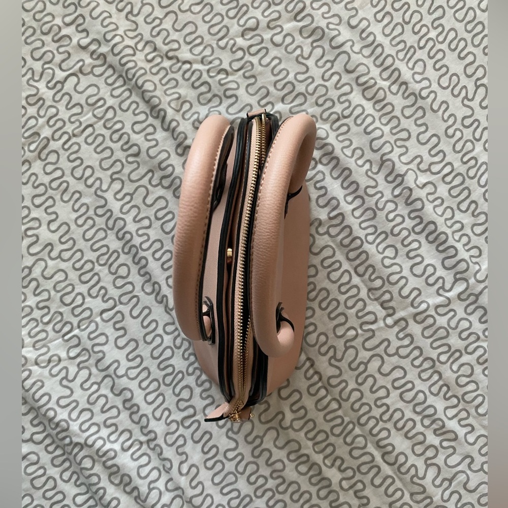 Handbag - Picture 5 of 8